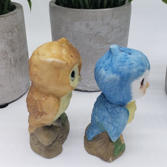 Brown Owl and Blue Bird Ceramic Bisque Salt & Pepper Shaker Set - Picture 5 of 8